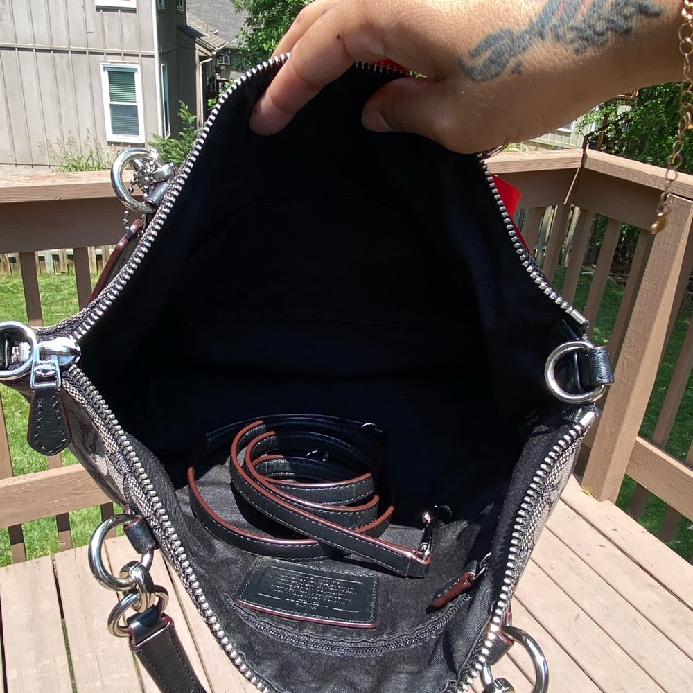 EUC Coach Kelsey black and grey Monogram - Picture 10 of 13